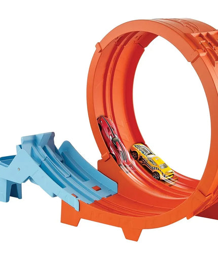 „Hot Wheels“ trasa „Wyskocznia“ su automobiliuku