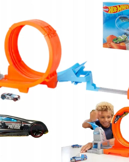 „Hot Wheels“ trasa „Wyskocznia“ su automobiliuku