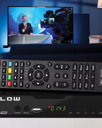Antžeminės Televizijos DVB-T2 Tiunerio Dekoderis H.265 HEVC Full HD su USB, HDMI ir nuotolinio valdymo pulteliu bei baterijomis