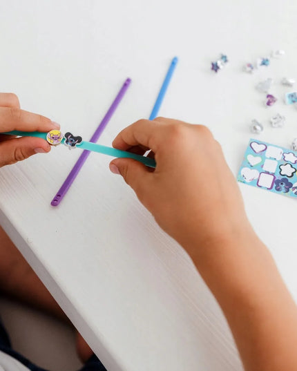 Totum kūrybinis apyrankių su pakabukais gamybos rinkinys „Stitch“