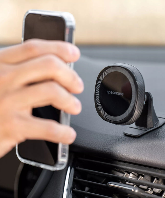 MAGNETINIS AUTOMOBILINIS TELEFONO LAIKIKLIS ANT PRIETAISŲ SKDELIO, TINKAMAS MAGSAFE