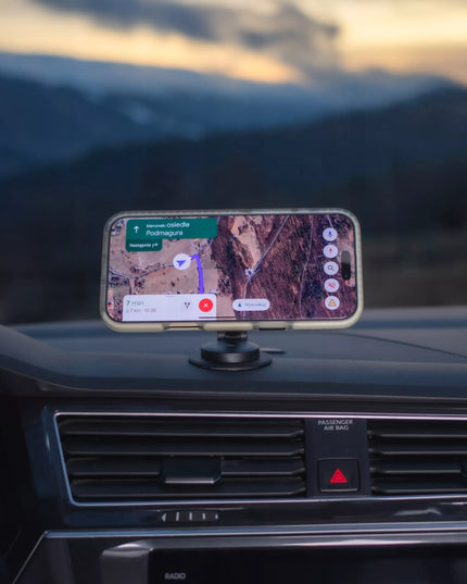 AUTOMOBILINIS TELEFONO LAIKIKLIS ANT PRIETAISŲ SKYDELIO SU MAGSAFE FUNKCIJA