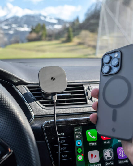 Automobilinis telefono laikiklis į ventiliacijos groteles su MagSafe krovikliu