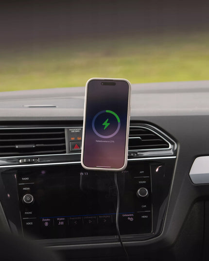 AUTOMOBILINIS TELEFONO LAIKIKLIS Į ORŲ VENTILIACIJOS ANGĄ SU MAGSAFE ĮKROVIKLIU