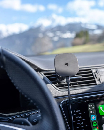 Automobilinis telefono laikiklis į ventiliacijos groteles su MagSafe krovikliu