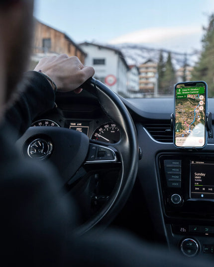 Spacecase automobilinis telefono laikiklis į oro vėdinimo groteles