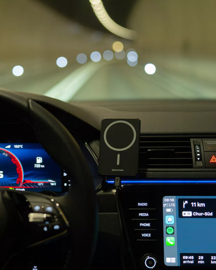 Automobilinis telefono laikiklis su Qi įkrovikliu, suderinamas su  MagSafe