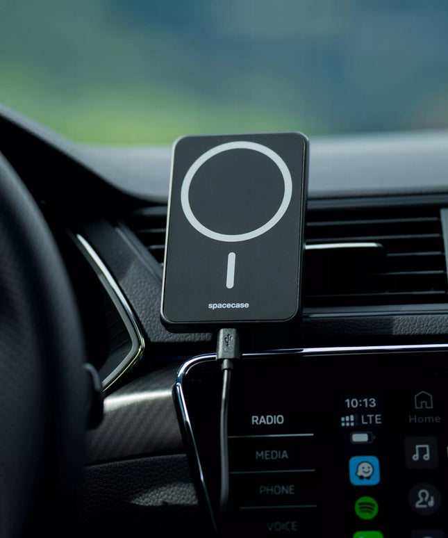 AUTOMOBILINIS TELEFONO LAIKIKLIS SU QI ĮKROVIKLIU IPHONE MAGSAFE