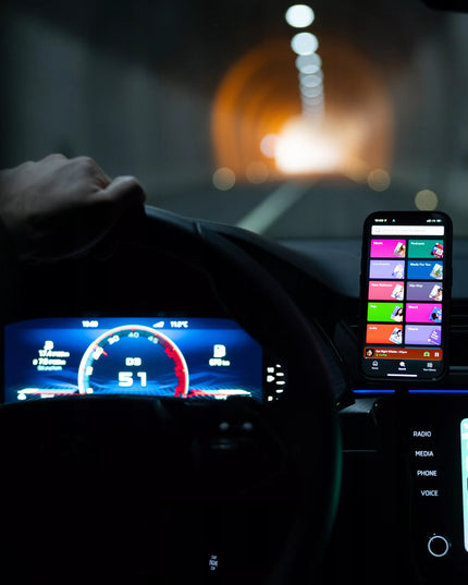 Automobilinis telefono laikiklis su Qi įkrovikliu, suderinamas su  MagSafe