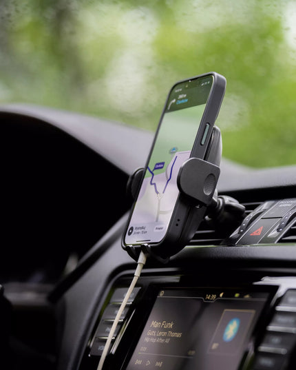 Automobilinis telefono laikiklis į oro groteles Spacecase