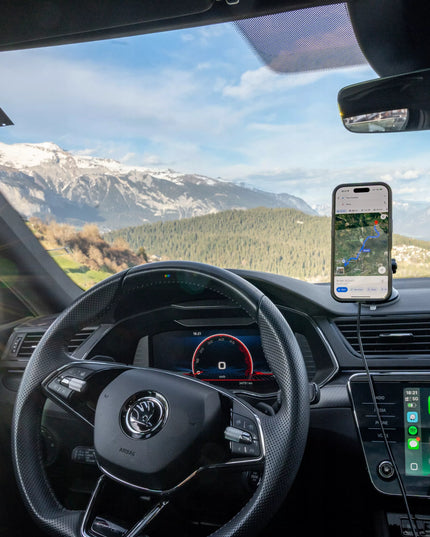 AUTOMOBILINIS TELEFONO LAIKIKLIS ANT STIKLO SU INDUKCINIU ĮKROVIKLIU, SKIRTAS MAGSAFE