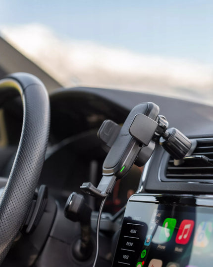 Spacecase automobilinis telefono laikiklis su belaidžiu įkrovikliu į ventiliacijos groteles