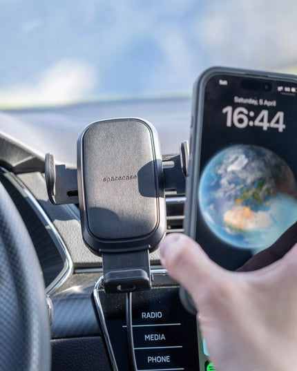 Spacecase automobilinis telefono laikiklis su belaidžiu įkrovikliu į ventiliacijos groteles