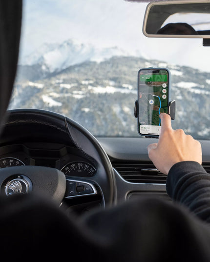 Automobilinis telefono laikiklis tvirtinamas ant priekinio stiklo arba prietaisų skydelio