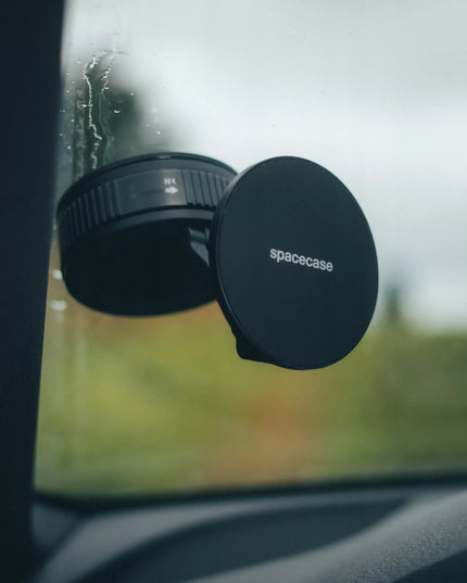 Automobilinis telefono laikiklis su vakuuminiu siurbtuku, skirtas MagSafe, montuojamas ant stiklo