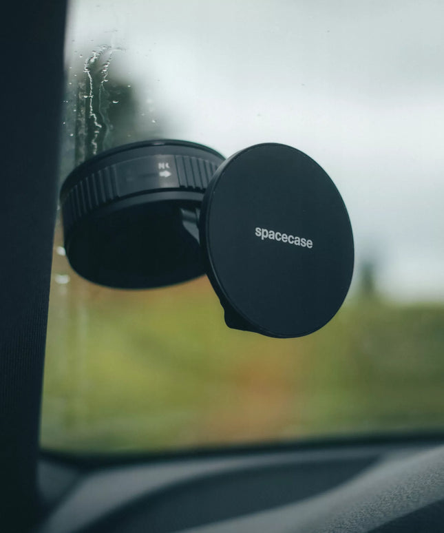 Automobilinis telefono laikiklis su vakuuminiu siurbtuku, skirtas MagSafe, montuojamas ant stiklo