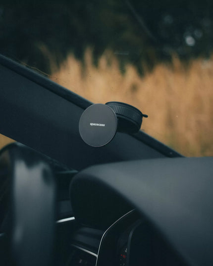 Automobilinis telefono laikiklis su vakuuminiu siurbtuku, skirtas MagSafe, montuojamas ant stiklo
