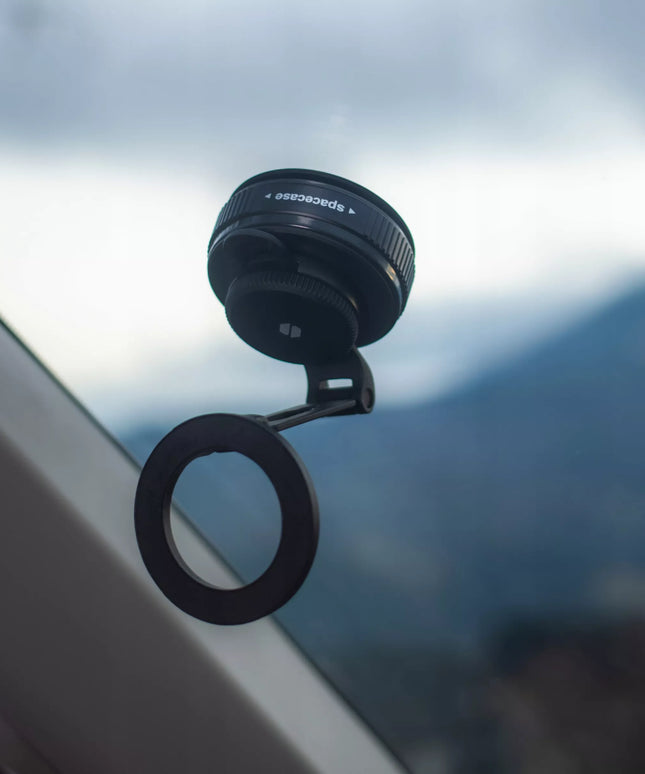Spacecase automobilinis telefono laikiklis su vakuuminiu siurbtuku, skirtas MagSafe