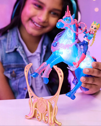„Unicorn Academy“ vienaragių akademijos figūrėlių rinkinys „Isabel“ ir švytintis „River“