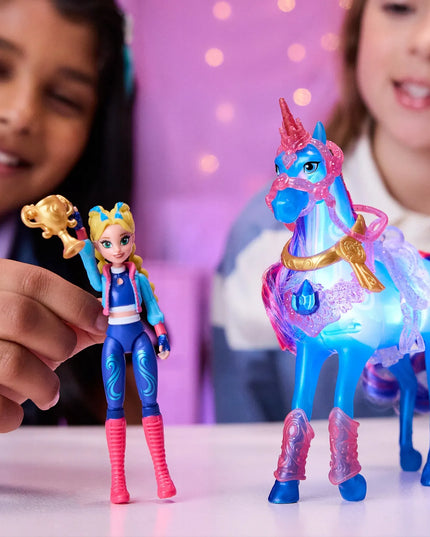 „Unicorn Academy“ vienaragių akademijos figūrėlių rinkinys „Isabel“ ir švytintis „River“