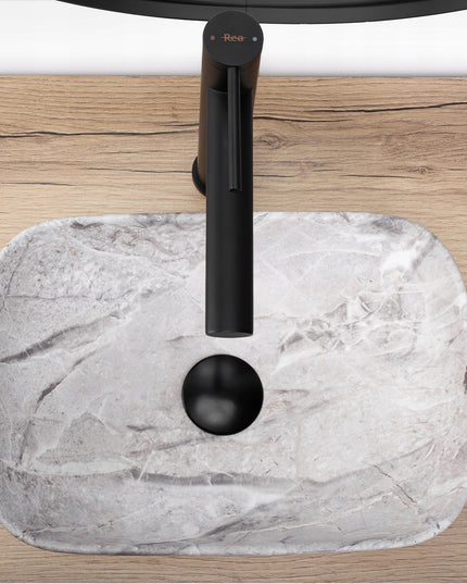 Mažas pilkas stalviršio praustuvas su akmens raštu, skirtas WC REA BELINDA MINI STONE