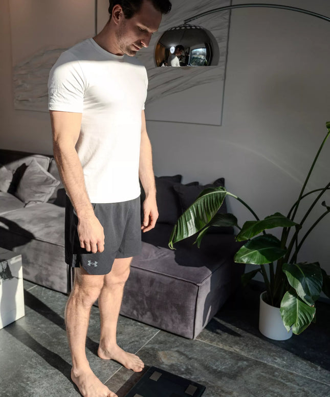 Išmaniosios vonios svarstyklės Physiq, analitinės, 13 parametrų, sujungimas su Apple Health, Google Fit, Fitbit