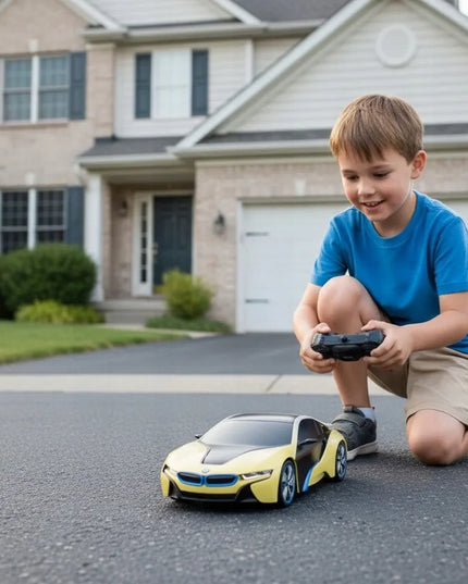 Nuotoliniu būdu valdomas automobilis RASTAR BMW i8, 1:24, su LED žibintais