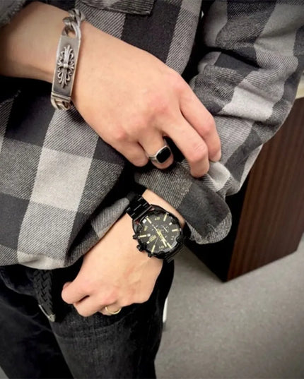 Vyriškas laikrodis „Diesel Spiked DZ4644“, juodas, originali dėžutė