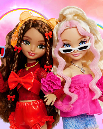 Barbie Dream Besties mados lėlė Teresa + aksesuarai, kuprinė, talismanas