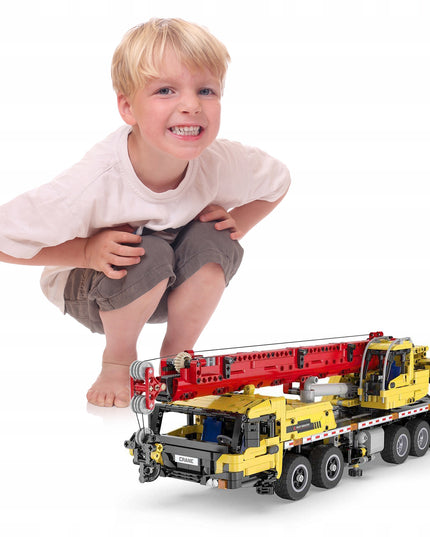 CaDA Blokelių Rinkinys, Didelis Motorizuotas Sunkvežimis su Kranu, 1831 Detalė