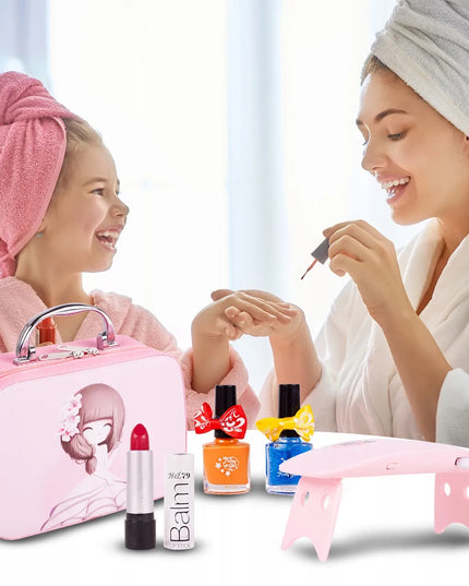 Vaikiškas makiažo rinkinys „Mała Lady“ lagaminėlyje