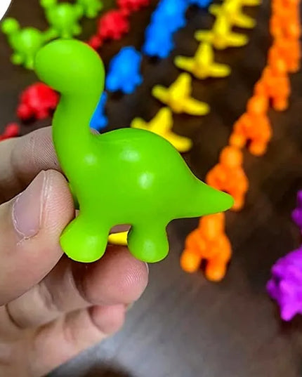 QULKI skaičiavimo ir spalvų mokymosi rinkinys – edukacinis Montessori žaidimas su dinozaurų figūrėlėmis tūtelėje