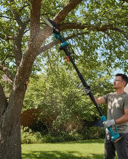 Akumuliatorinis grandininis pjūklas Durabuild su teleskopiniu kotu