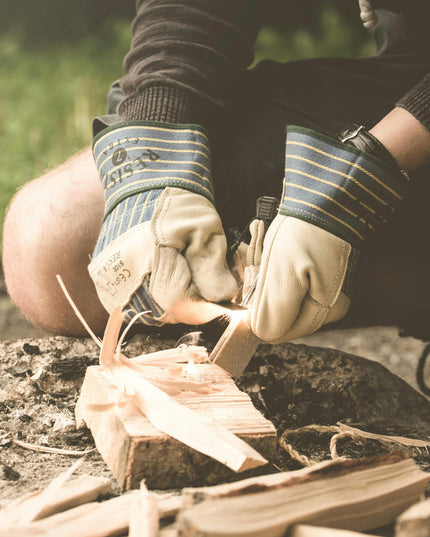 Išgyvenimo rinkinys Survivalowy 11-in-1 – būtiniausių išgyvenimo priemonių rinkinys