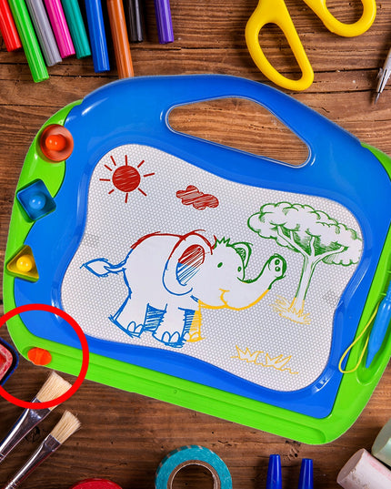 Magnetinė spalvota braižymo lenta su trinamais antspaudėliais