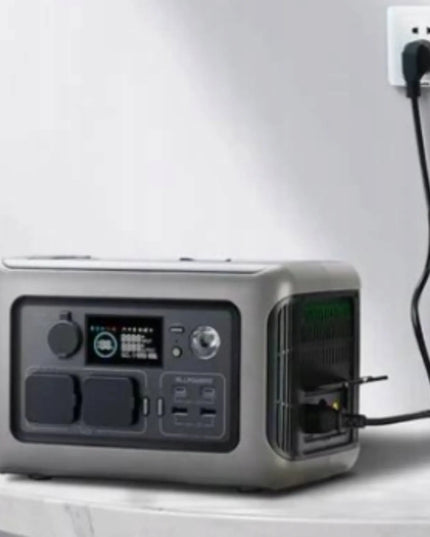 Nešiojamosios energijos stotelės Allpowers R600 rinkinys + 200 W saulės modulis