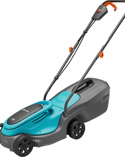 Akumuliatorinė vejapjovė GARDENA PowerMax 30/18V P4A, paruošta naudojimui
