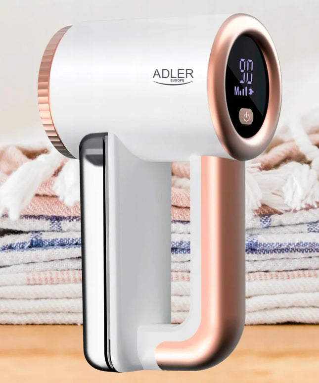 Akumuliatorinis drabužių pūkų rinkiklis Adler AD 9617 su LCD ekranu ir greičio reguliavimu