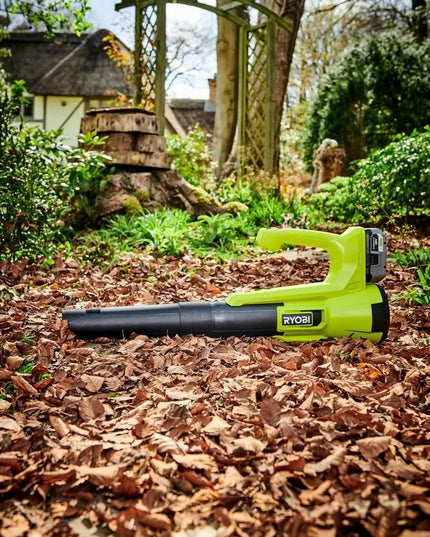 Akumuliatorinis lapų pūstuvas Ryobi RY18BLA-0 18V ONE+ Turbo Jet