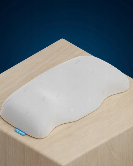 Anatominė ortopedinė pagalvė be „memory foam“ Hiro Skin+ nuo ONSEN