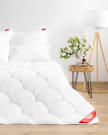 Antialerginė antklodė 90x200 Softimi visiems metų laikams šilta lengva dygsniuota mikropluošto antklodė Lenkijos gamybos