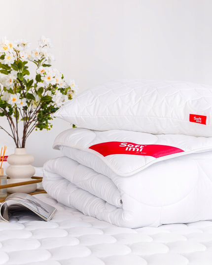 Antialerginė žieminė antklodė 200x220 SOFTIMI – šilta, stora ir lengva pūkų tipo antklodė iš mikropluošto su silikoniniu užpildu, tinkama alergiškiems žmonėms, pagaminta Lenkijoje