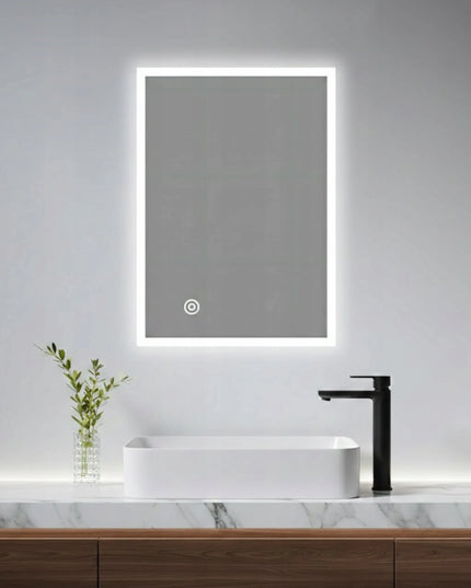 AQUAUNO voninis LED veidrodis 60 x 80 cm su apšvietimu, jutikliniu valdymu ir rasojimo funkcija