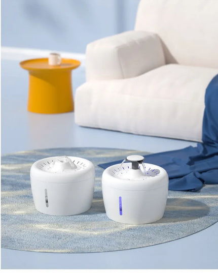 Automatinė vandens girdykla-fontanas Els Pet, 2,5 l, su LED apšvietimu ir filtru, balta/pilka