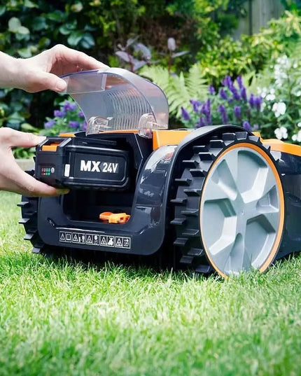 Automatinė vejapjovė robotas LawnMaster VBRM16 OcuMow
