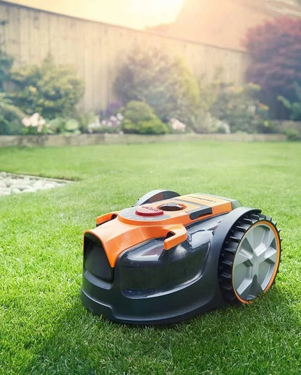 Automatinė vejapjovė robotas LawnMaster VBRM16 OcuMow