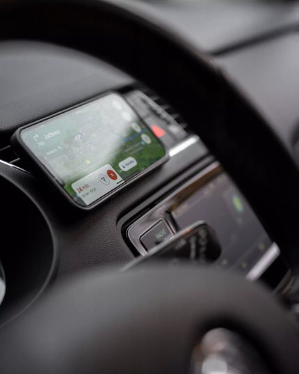 Magnetinis automobilinis telefono laikiklis į ventiliacijos groteles Spacecase