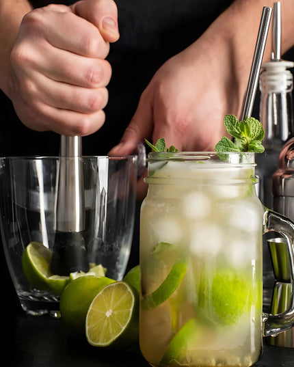 Barmanski rinkinys kokteiliams 6 dalių, plieninis, su plaktuvu, matuokliu, šaukštu ir grūstuvu