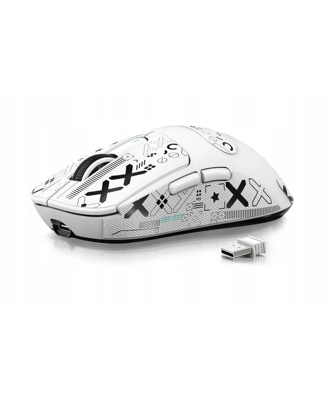 Belaidė žaidimų pelė Attack Shark X3 PAW3395 26000DPI 49g
