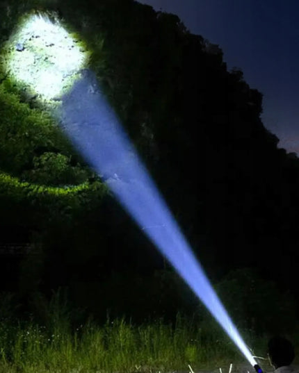 BLOW taktinis LED rankinis žibintuvėlis 2700 lm vandeniui atsparus IP44 aliuminis su priartinimo funkcija